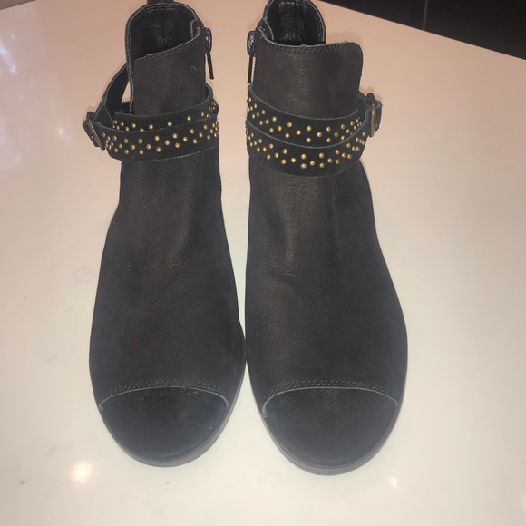 Lucky boots size 8 new with tags - Picture 7 of 8